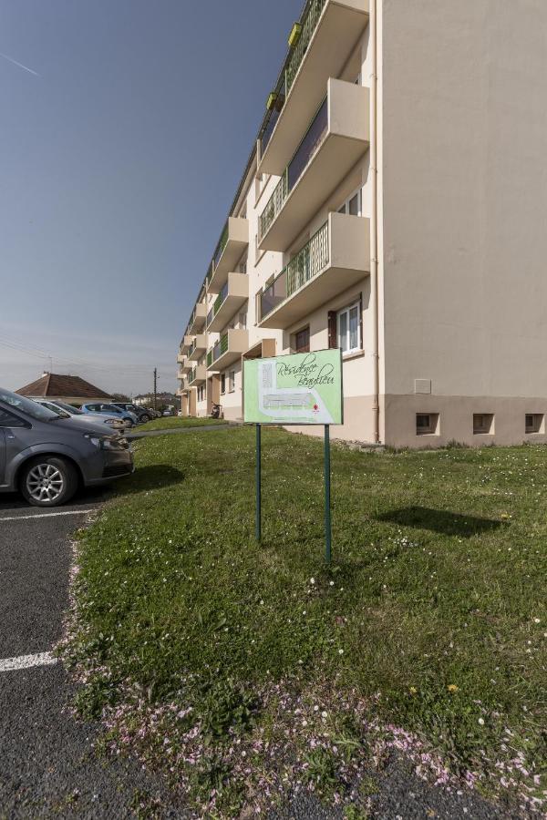 Lacolline-Ponthebert,Com - Appartement Entier Renove -Grand Parking Gratuit, Tout Equipe, Confortable, Netflix Et Amazon Prime Gratuits Et Illimites, Matelas Emma, Lave Linge, Vue Sur La Vallee, Rdc Exteriör bild