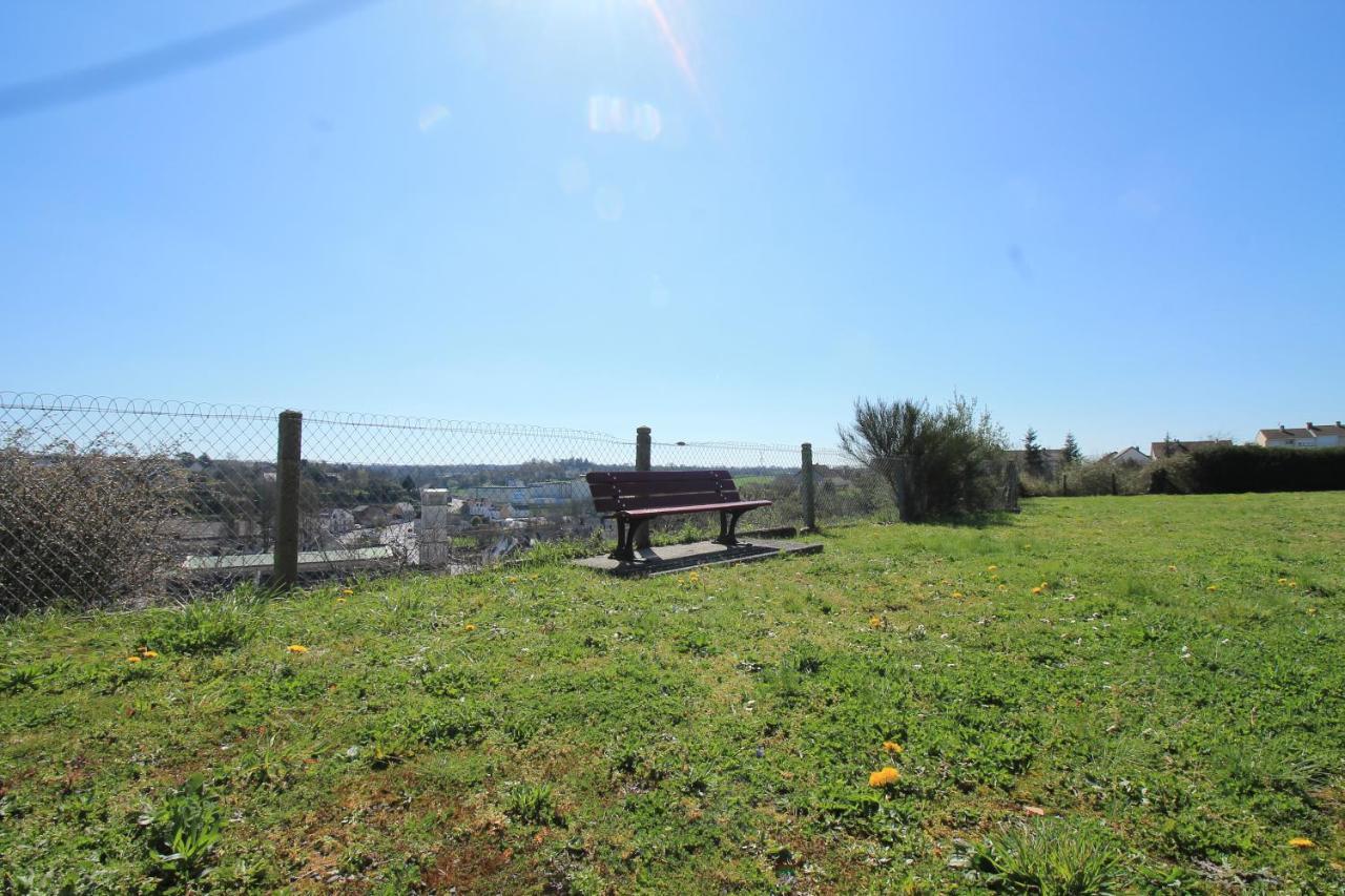 Lacolline-Ponthebert,Com - Appartement Entier Renove -Grand Parking Gratuit, Tout Equipe, Confortable, Netflix Et Amazon Prime Gratuits Et Illimites, Matelas Emma, Lave Linge, Vue Sur La Vallee, Rdc Exteriör bild