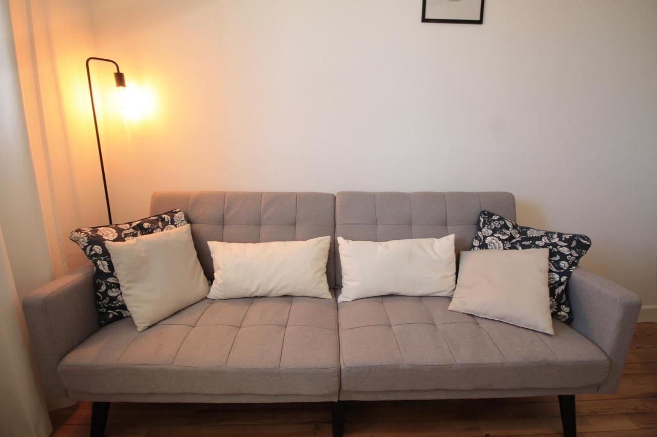 Lacolline-Ponthebert,Com - Appartement Entier Renove -Grand Parking Gratuit, Tout Equipe, Confortable, Netflix Et Amazon Prime Gratuits Et Illimites, Matelas Emma, Lave Linge, Vue Sur La Vallee, Rdc Exteriör bild