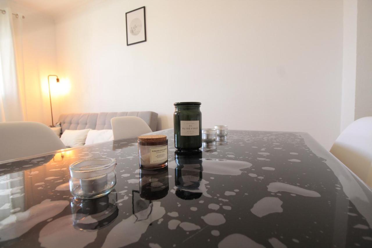 Lacolline-Ponthebert,Com - Appartement Entier Renove -Grand Parking Gratuit, Tout Equipe, Confortable, Netflix Et Amazon Prime Gratuits Et Illimites, Matelas Emma, Lave Linge, Vue Sur La Vallee, Rdc Exteriör bild